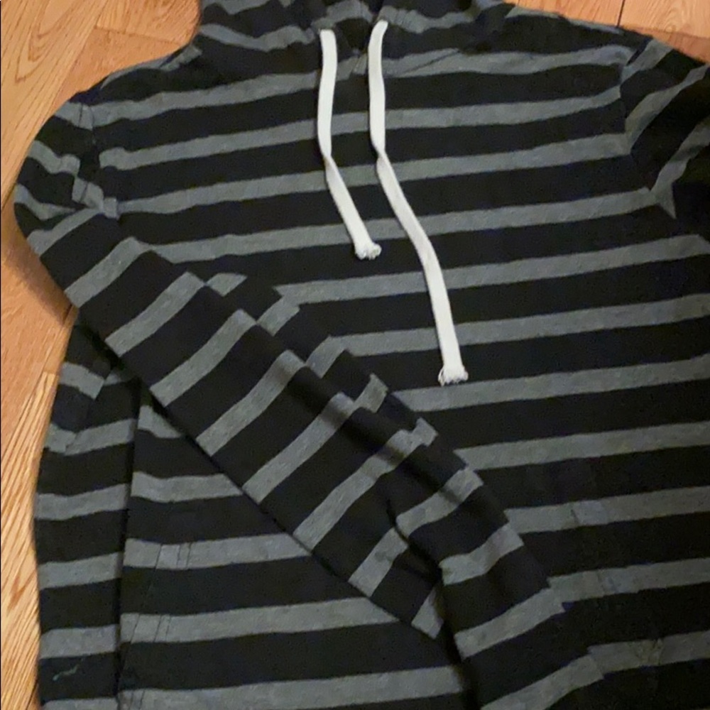 Sweater - Picture 2 of 7